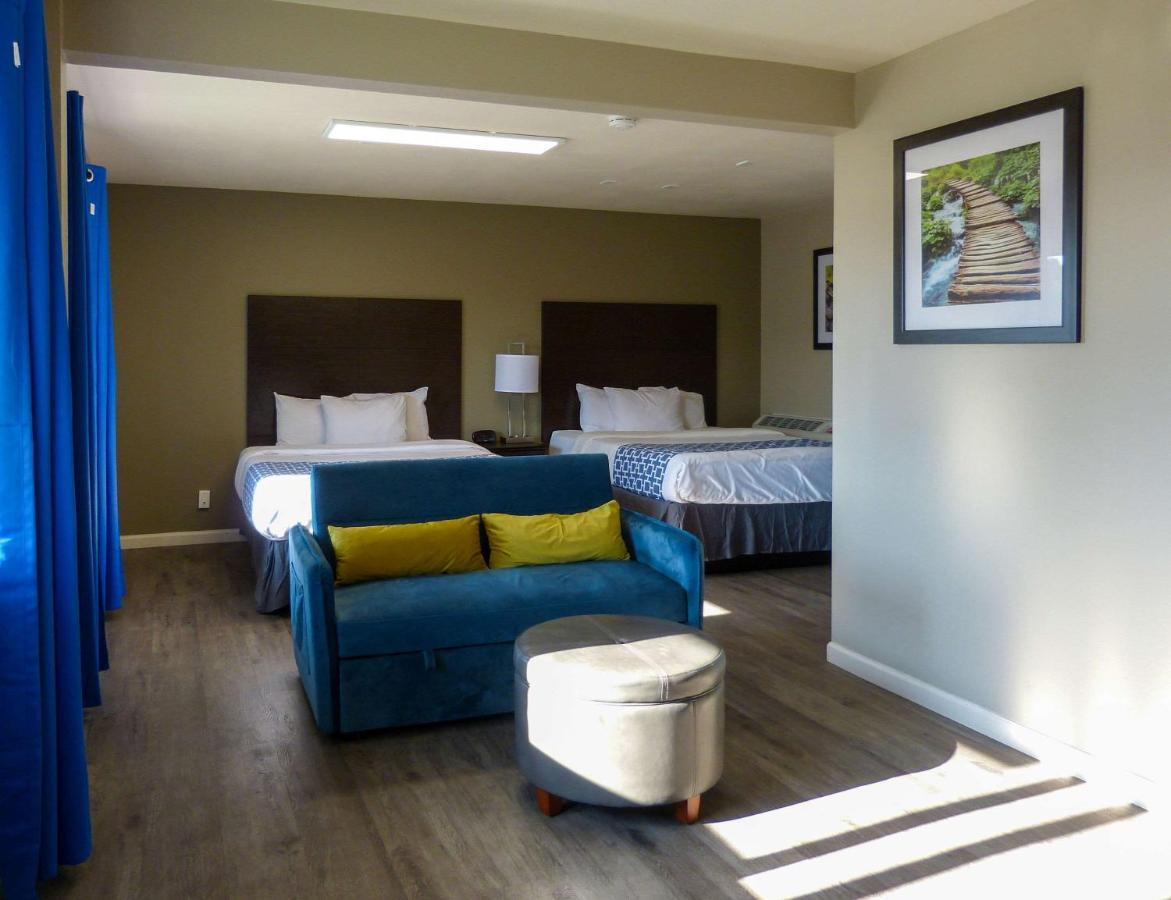 Rodeway Inn & Suites Ontario Extérieur photo